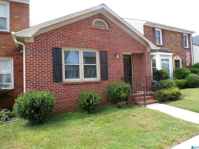 Townhouse for sale in Anniston, Alabama