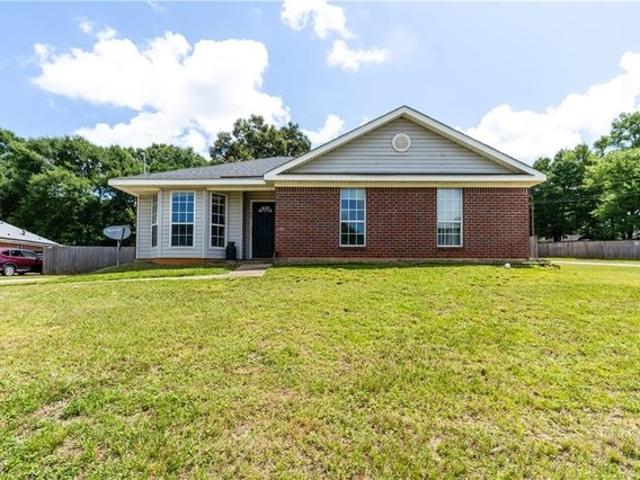 House for sale in Semmes, Alabama