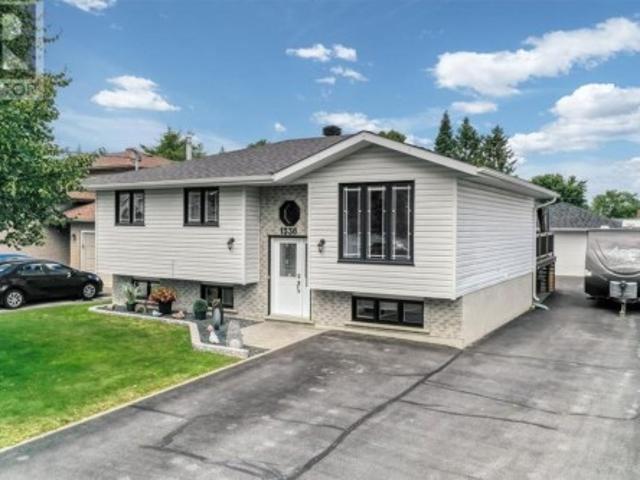 House for sale in Wanup, Ontario