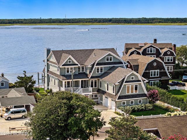 House for sale in Mantoloking, New Jersey