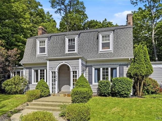 House for sale in New York