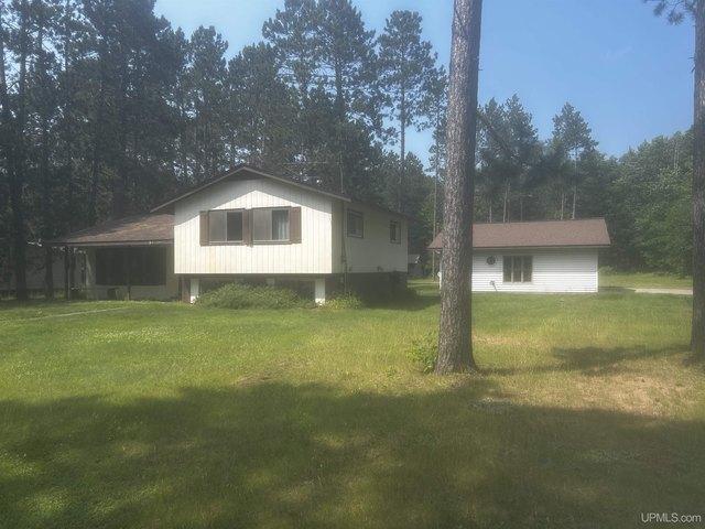 House for sale in Crystal Falls, Michigan