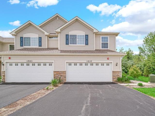 Townhouse for sale in Batavia, Illinois
