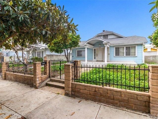 House for rent in Canoga Park, California