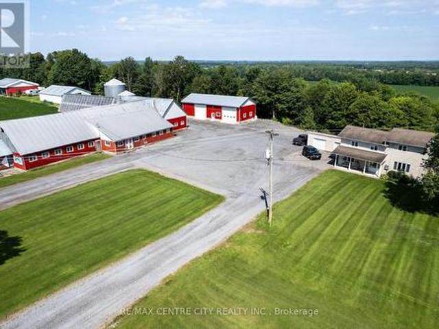 Farm for sale in Clarence-rockland, Ontario