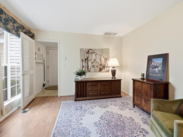 Townhouse for sale in Schaumburg, Illinois