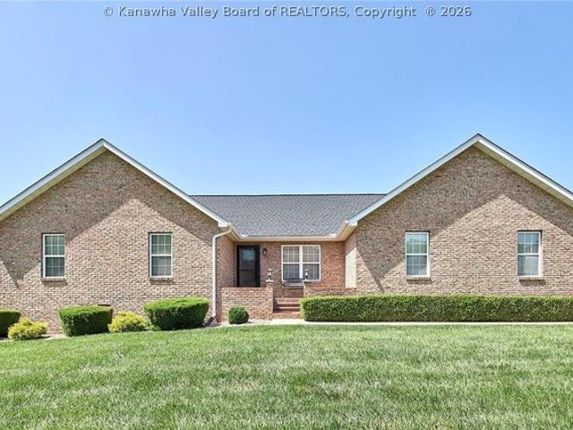 House for sale in Hurricane, West Virginia