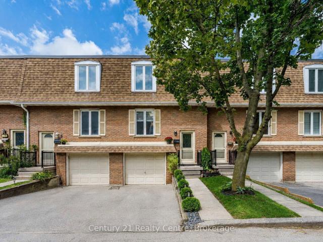 Condo for sale in Burlington, Ontario