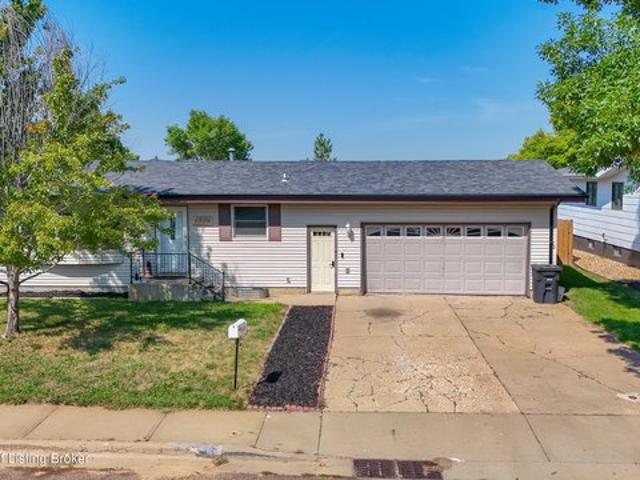 House for sale in Dickinson, North Dakota