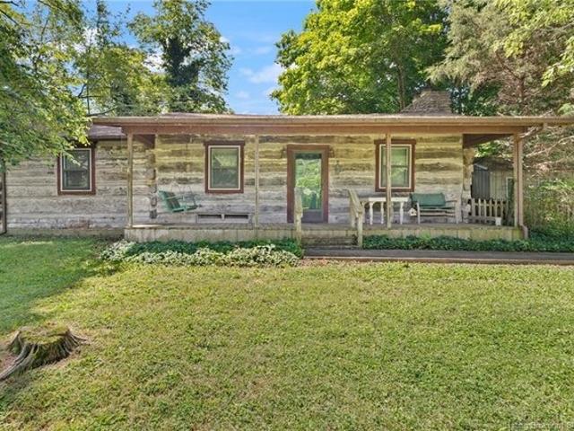 House for sale in Scottsburg, Indiana