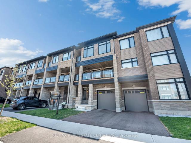Townhouse for sale in Woburn, Ontario