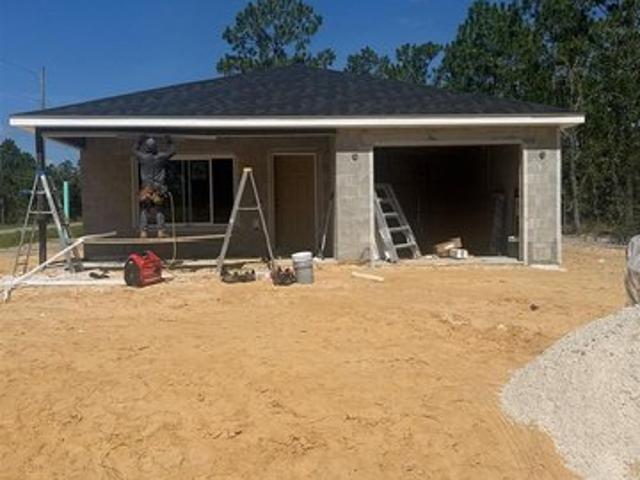 House for sale in Morriston, Florida