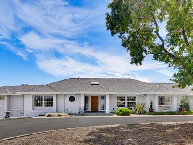 House for sale in Auburn, California
