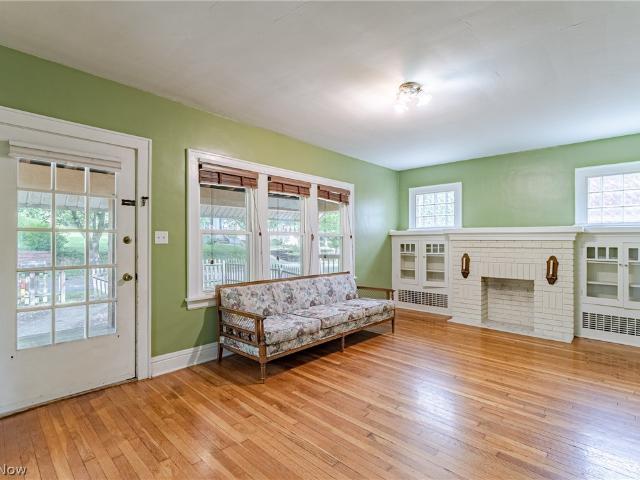 House for sale in Summit, Ohio