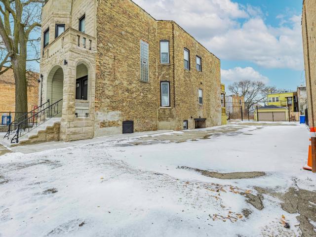 House for sale in Chicago Park, Illinois