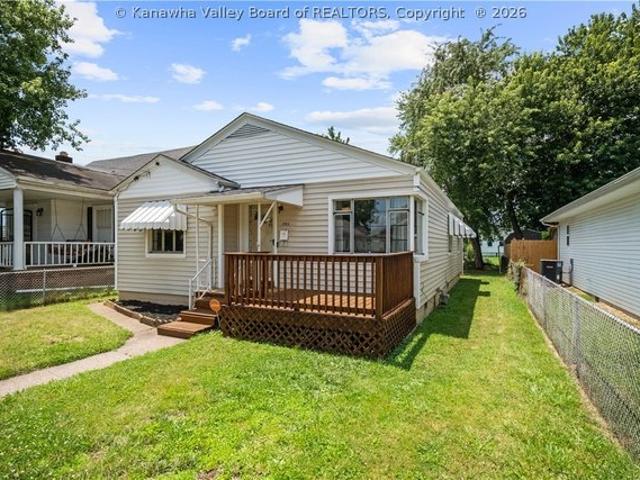 House for sale in Dunbar, West Virginia