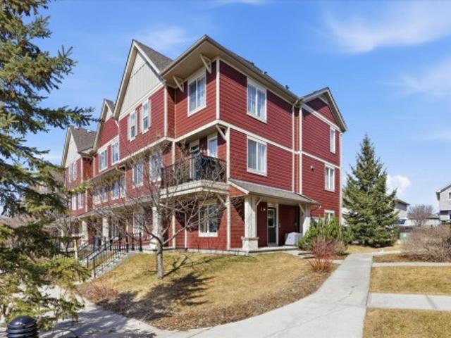 Townhouse for sale in Wedgewood, Alberta