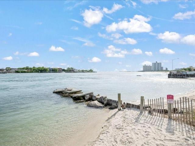 House for sale in Queens, Arverne