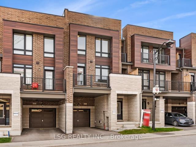 Townhouse for sale in Woburn, Ontario