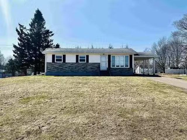 House for sale in Queens, Prince Edward Island