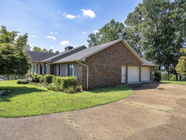 House for sale in Bel-Aire Heights, Winchester