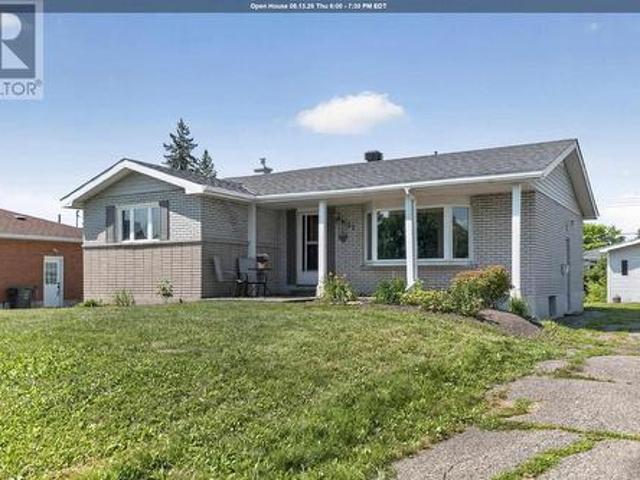 House for sale in Sault Sainte Marie, Ontario
