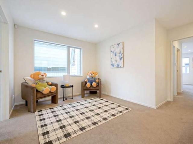 House for sale in Paremoremo