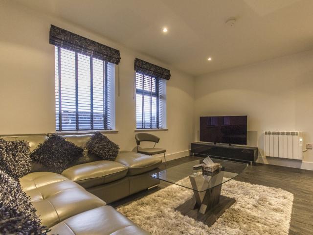 Apartment for rent in Poplar Grove, Greater London