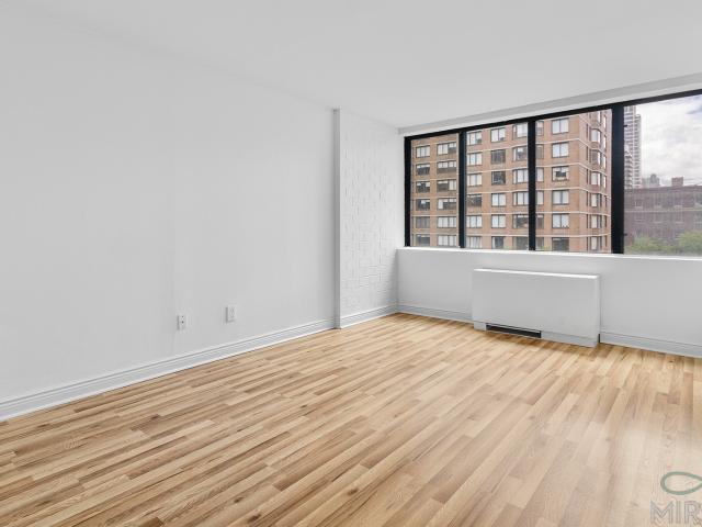 Property for rent in Arverne, New York