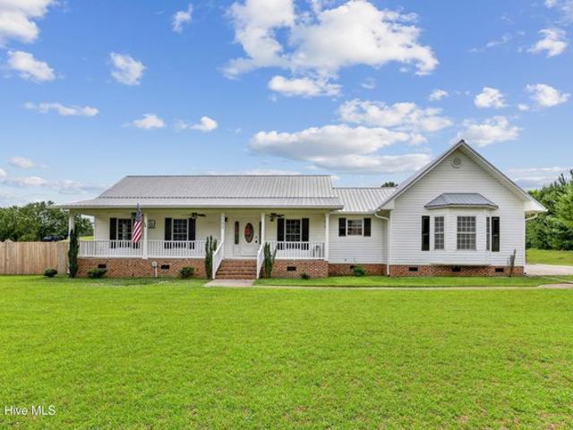 House for sale in Newton Grove, North Carolina
