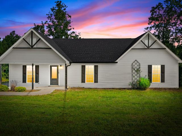 House for sale in Erin, Middle Tennessee