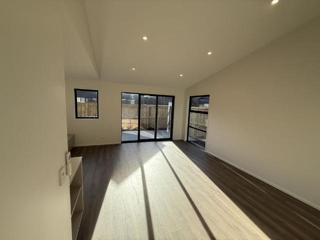 House for rent in Otakou