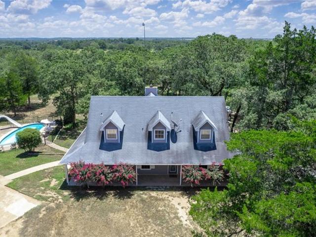 House for sale in Smithville, Texas
