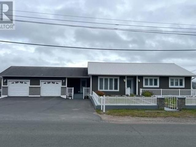 House for sale in Arnold's Cove, Newfoundland