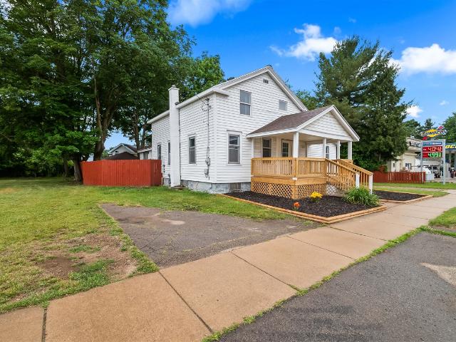 House for sale in Hillsdale, Michigan