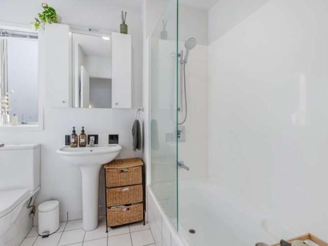 Apartment for sale in Whangaparaoa, Oroua County