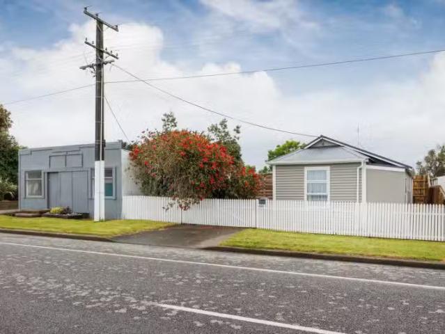 House for sale in Horowhenua District