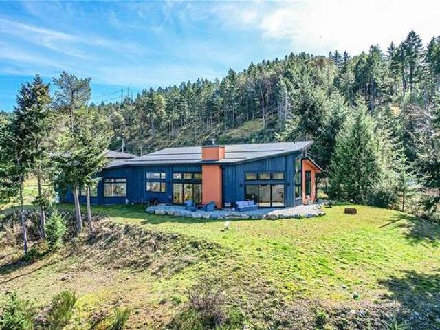 House for sale in Ganges, British Columbia