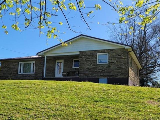 House for sale in Somerset, Pennsylvania