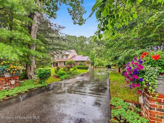 House for sale in Bartonsville, Pennsylvania