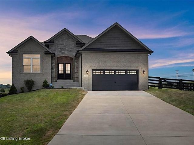 House for sale in Shepherdsville, Kentucky