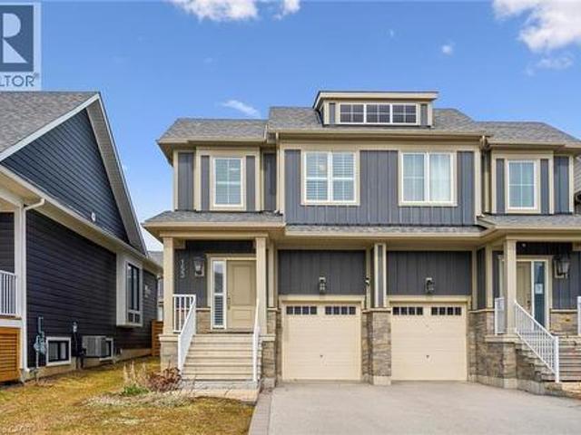 House for sale in The Blue Mountains, Southwestern Ontario