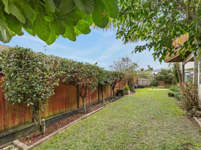 House for sale in Paremoremo, Oroua County