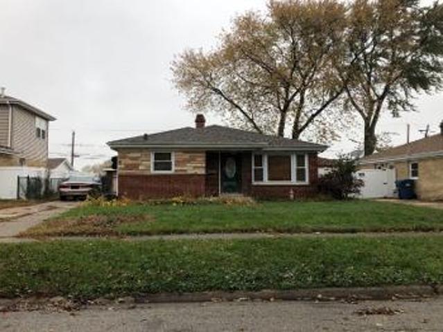 House for sale in Midlothian, Illinois