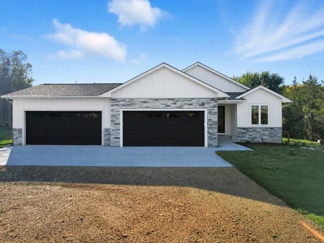 House for sale in Saint Croix, Wisconsin