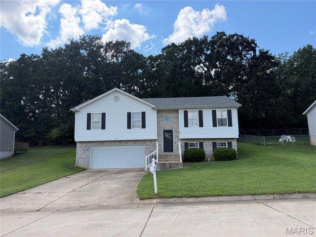 House for sale in Saint Clair, Missouri