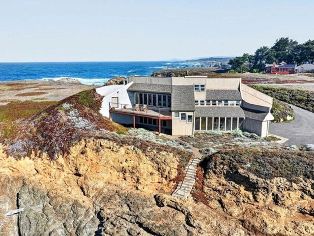 House for sale in Caspar, Mendocino County