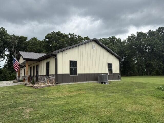 House for sale in Higbee, Missouri