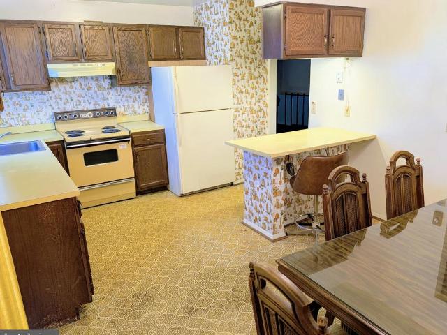 House for sale in Windsor Farms, Susquehanna Township