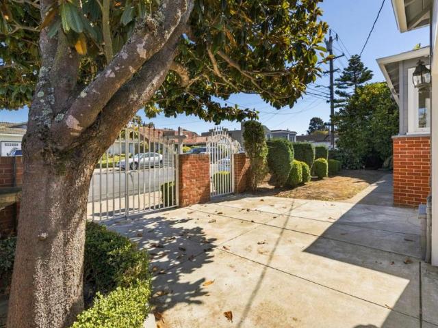 House for sale in Daly City, San Mateo County